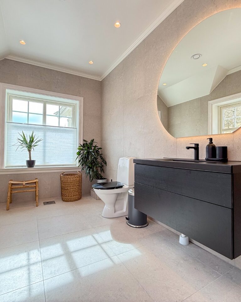 Instagram post from harenstams. This post is in position 5.